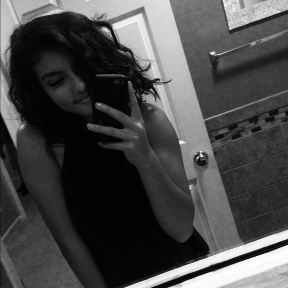 Meet your Posher, Kiana