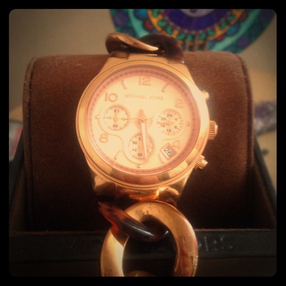 Michael Kors watch - Picture 1 of 4