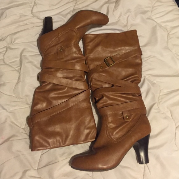 Knee high brown boots!