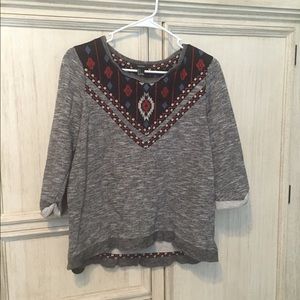 Quarter-length sweater