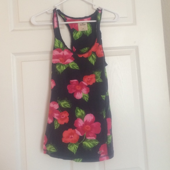 Hollister tank