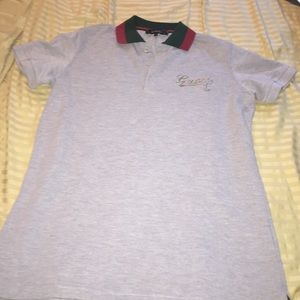 Mens Gucci shirt size xl fits like a large
