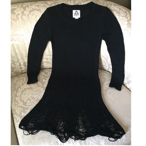 UNIF Loose Strings Sweater Dress