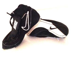 Kids wrestling shoes