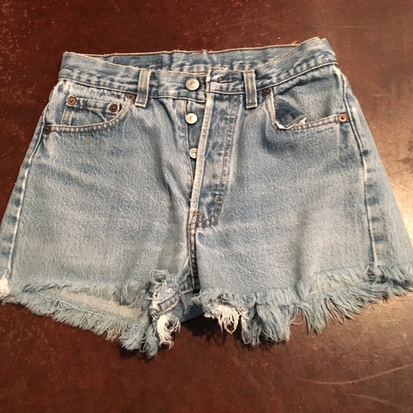 Levis (resale) too small for me
