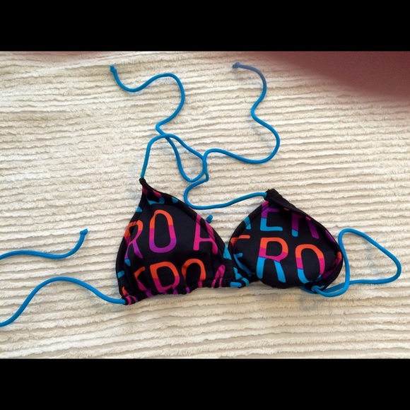 Swim suit top Small