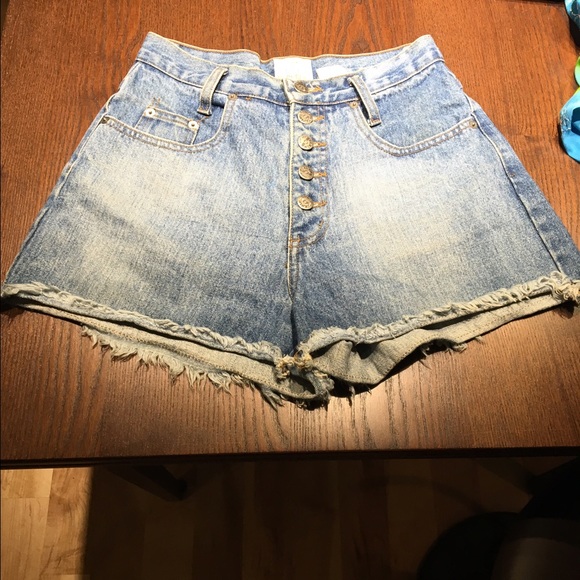 MUST GO Denim Republic VINTAGE High Rise Shorts