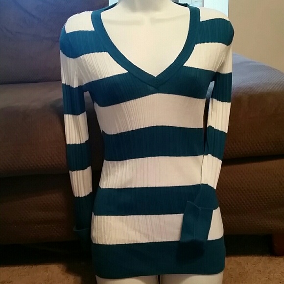 Red Camel Sweaters - RED CAMEL SWEATER