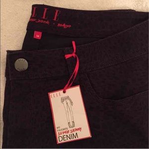 🛍HOLIDAY SALE!🛍 Purple Leopard Crop Pants