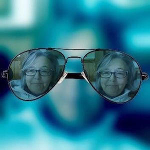 Meet your Posher, Deb