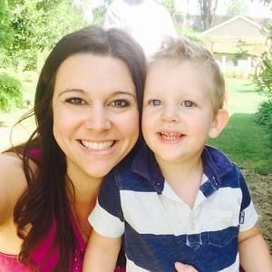 Meet your Posher, Lauren