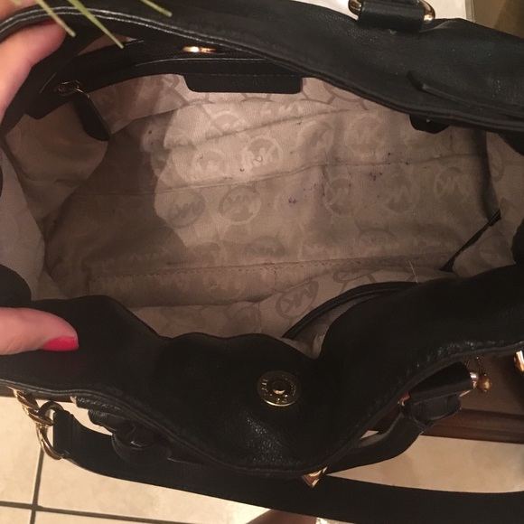 Michael Kors Purse - Picture 2 of 4