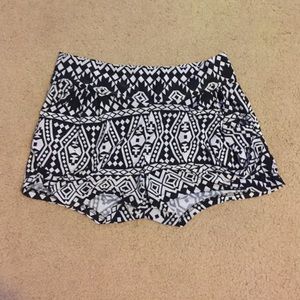 Flowy black and white shorts