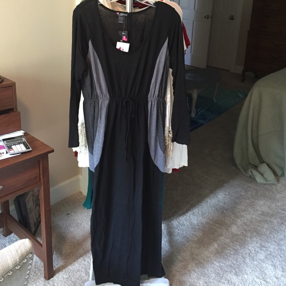 Huge sale!! color block Maxi Dress - Picture 2 of 4