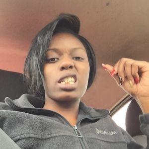 Meet your Posher, Mara