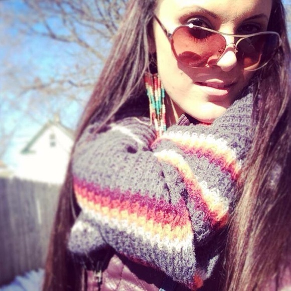 Meet your Posher, M erin - Picture 4 of 4