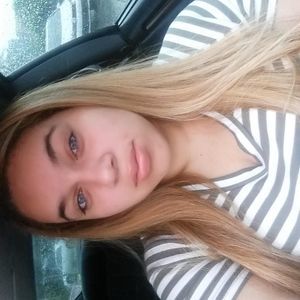 Meet your Posher, Chanelle