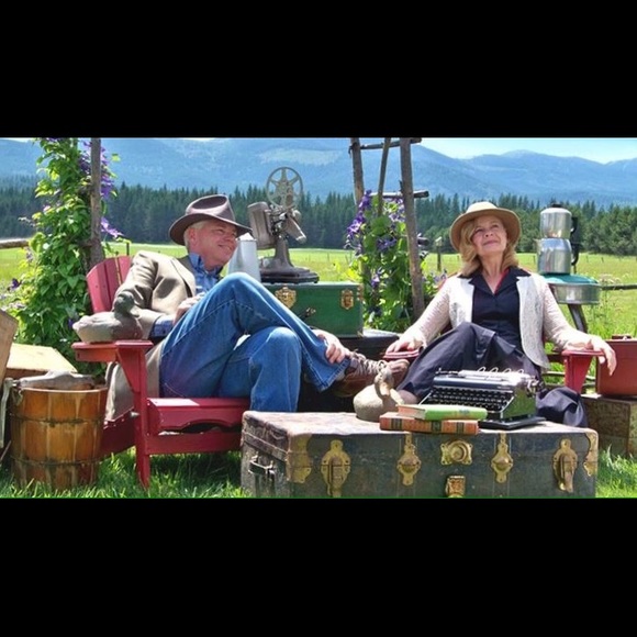 Meet Your Posher - Picture 2 of 2