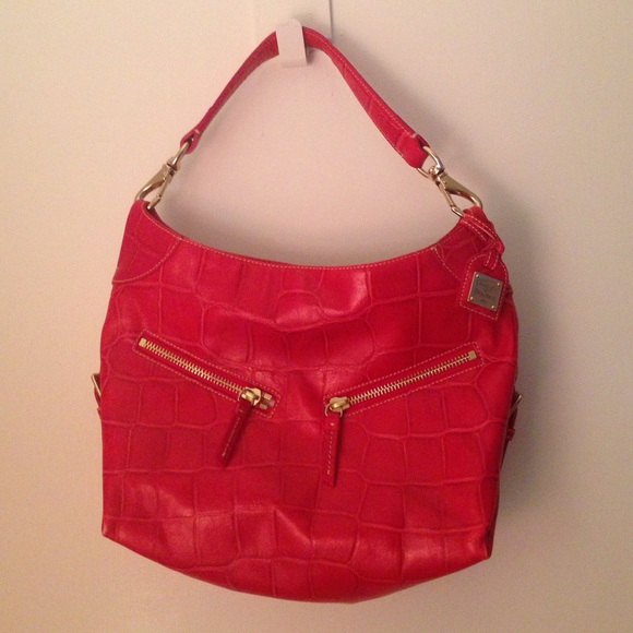 Dooney and Bourke leather purse, new!