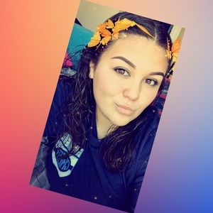 Meet your Posher, Christin