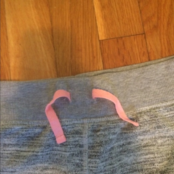 90 degree gray joggers with pink ties - Picture 3 of 4