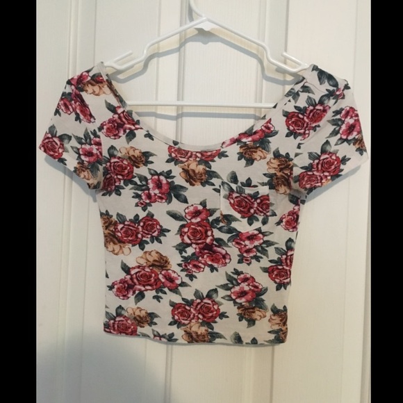 PacSun Crop Top - Picture 3 of 4