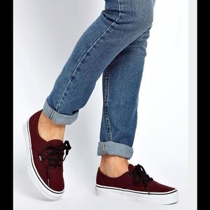 ❗️ONE DAY SALE❗️❤️Burgandy Vans ❤️