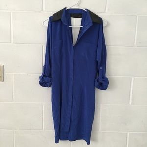 Bebe Dress with open shoulder Size XS