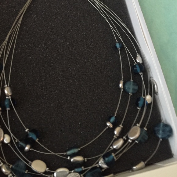 Lia Sophia necklace