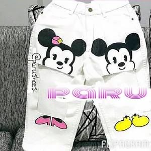 Meet your Posher, Daniela