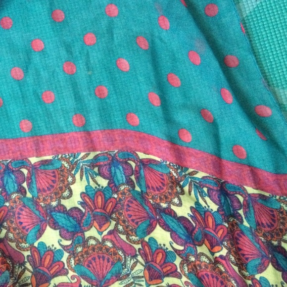 Colorful infinity scarf - Picture 2 of 2