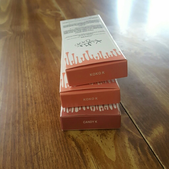 Bundle lip kits
