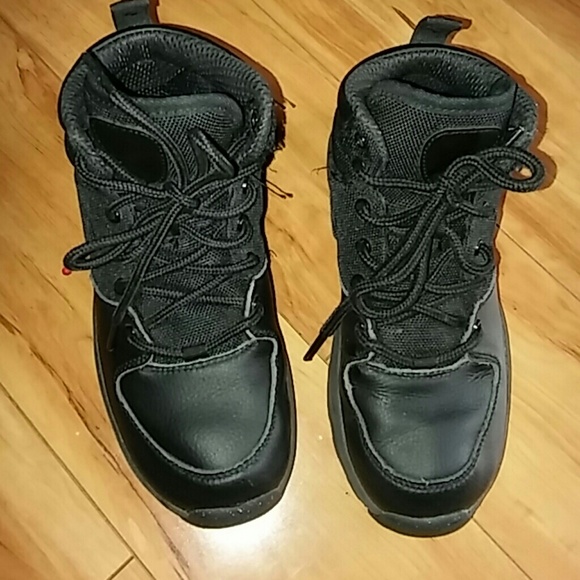 Nike Other - Nike ACG boots
