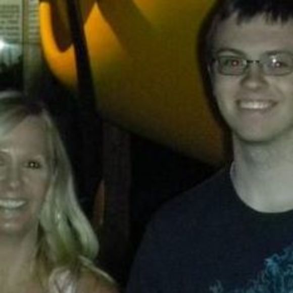 Meet your Posher, Lynette