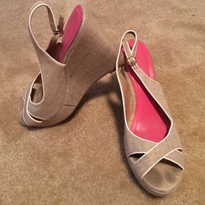 Lilly Pulitzer Gold Wedges