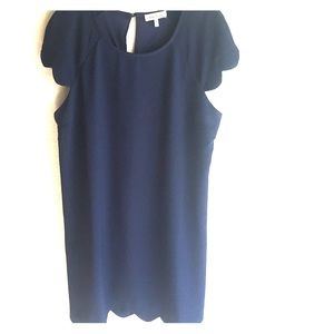 NEW Navy monteau dress with cutout details ❤️