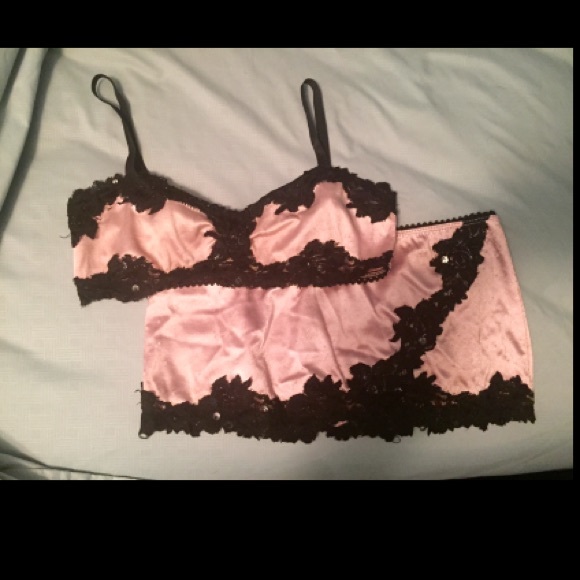 Pink & black lace bralette w/ skirt