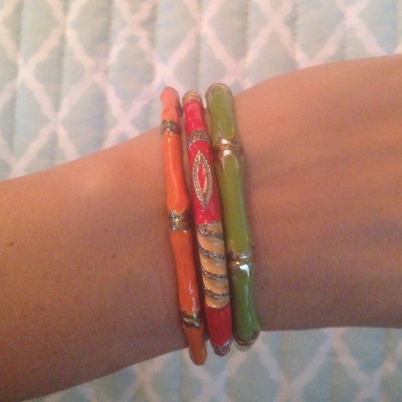 Set of three bangles