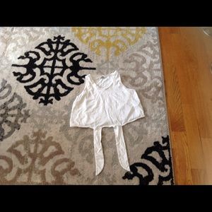 Zara tie front crop top- white