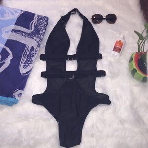Women's swimsuit . No brand name on suit !