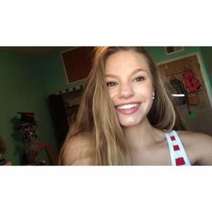 Meet your Posher, Michaela