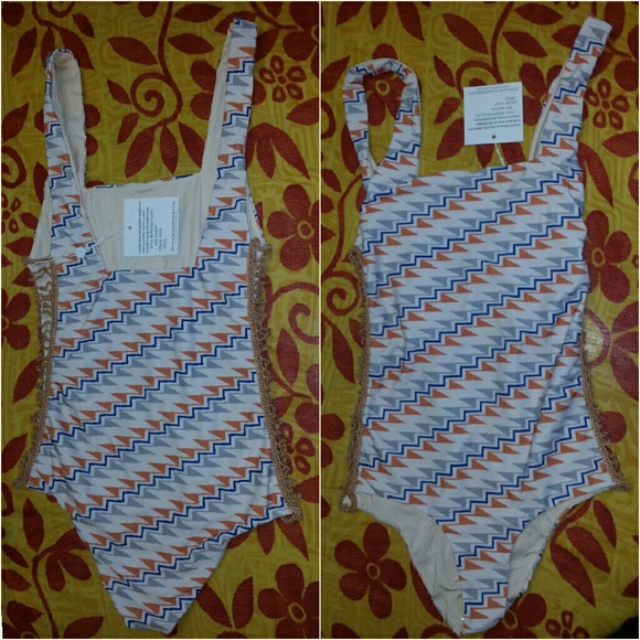 New acacia ziggy bordeaux onepiece swimwear suit S - Picture 4 of 4