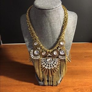 Gold statement stones necklace