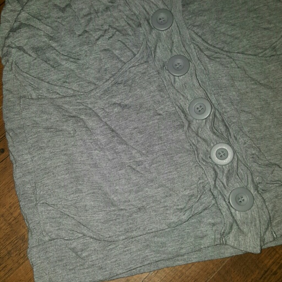 Miley Max sleeveless button up - Picture 2 of 3