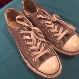 Gray Converse