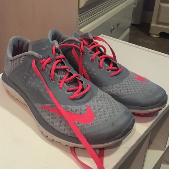 Nike Shoes - Nike shoes