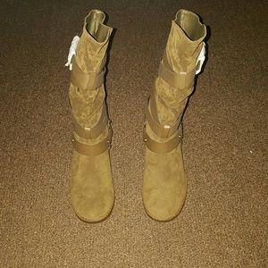 NIB Suede Boots
