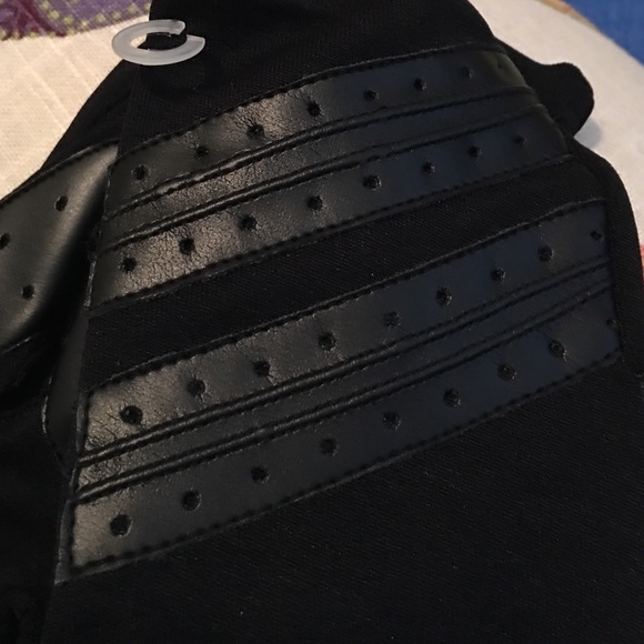 Get in your driving style in chic gloves! - Picture 4 of 8