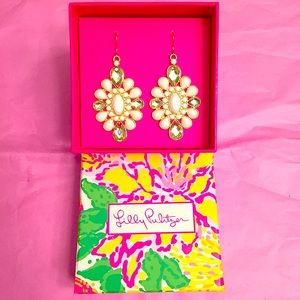 NWT Lilly Pulitzer Resort White Via Earrings