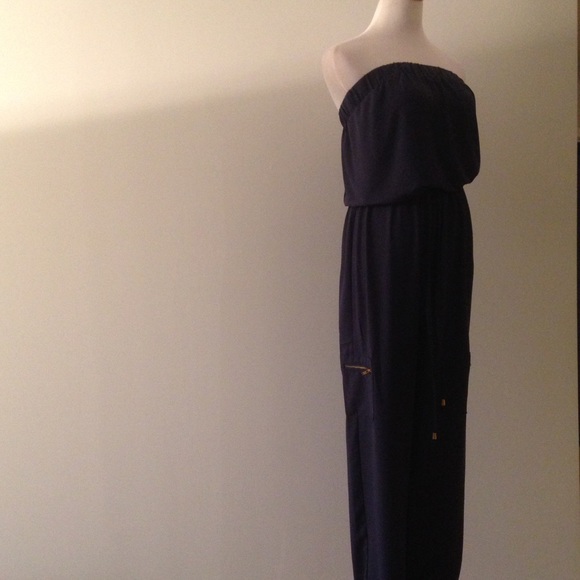 SIZE SMALL ONLY Gorgeous Navy Blue Jumpsuit - Picture 2 of 4